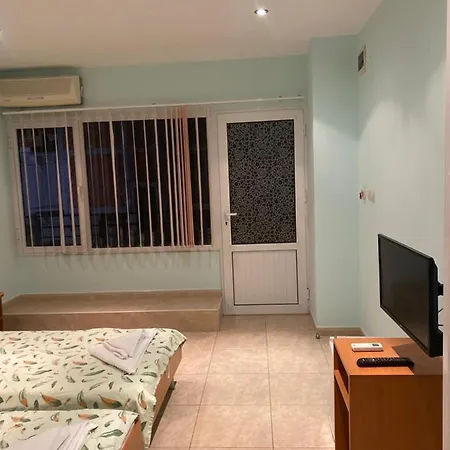 For Two Apartman Szozopol